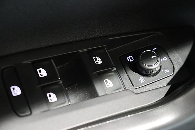 Taigo MOVE 1.0 TSI Kamera LED PDC PARKASSIST Ans