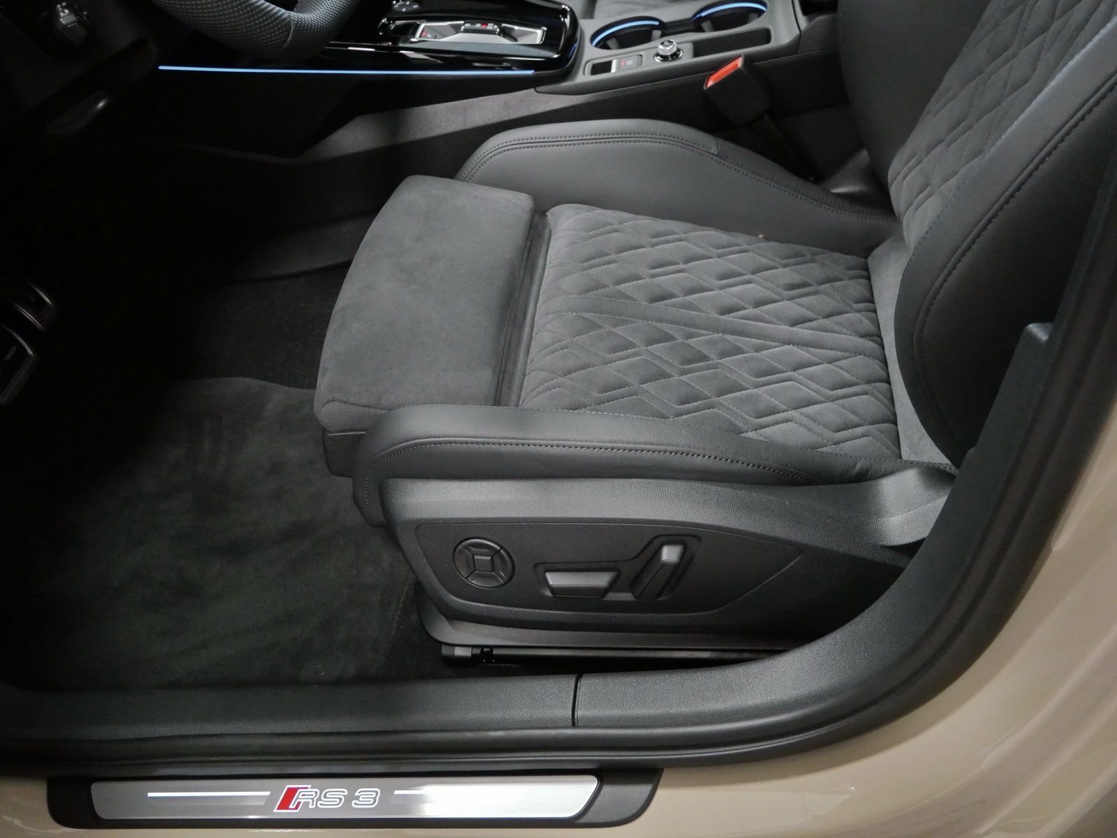 Audi RS3 - Bild 23