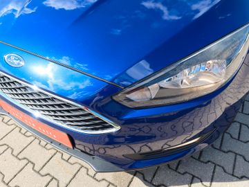 Ford Focus - 10