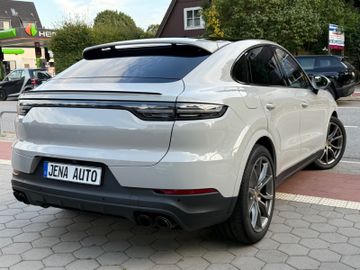 Porsche Cayenne - 4