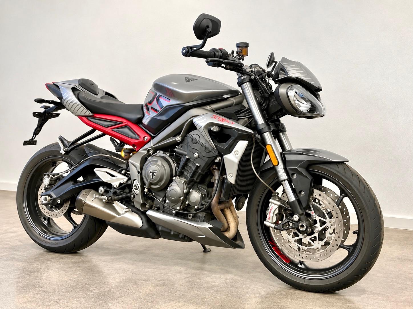 Triumph Street Triple 765 RS | ÖHLINS | 1. Hand |