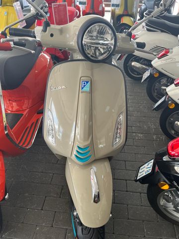 Vespa Primavera 125S