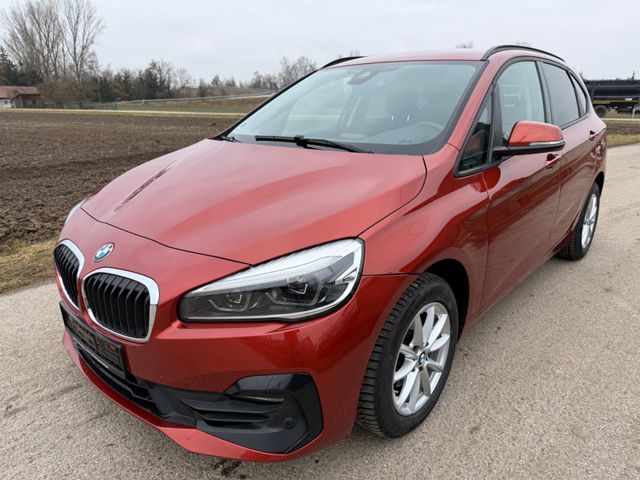 BMW 216i Active Tourer Advantage Navi/LED/Kam./Temp.