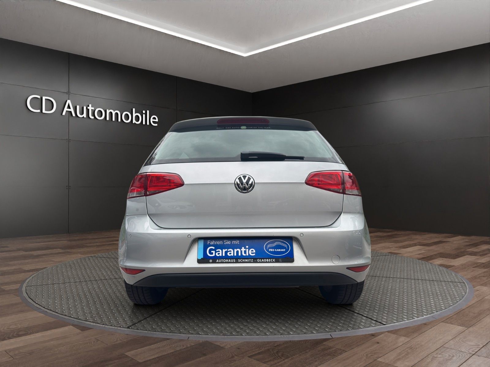 Fahrzeugabbildung Volkswagen Golf VII  Comfortline BMT Navi/Panorama/2X PDC /