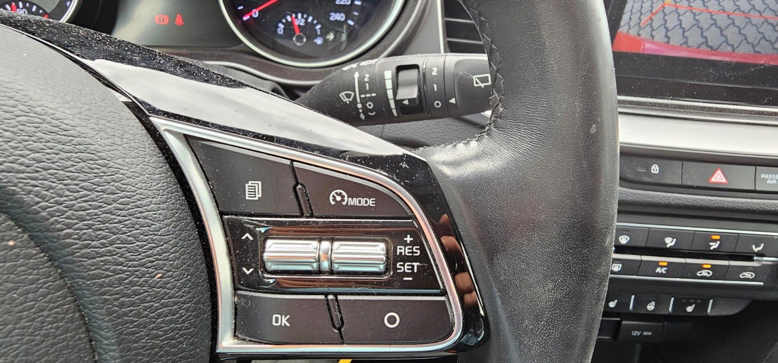 Fahrzeugabbildung Kia cee'd / Ceed Benzin/Gas