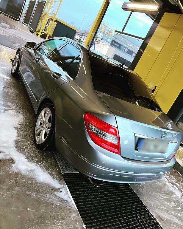 Mercedes-Benz C 250