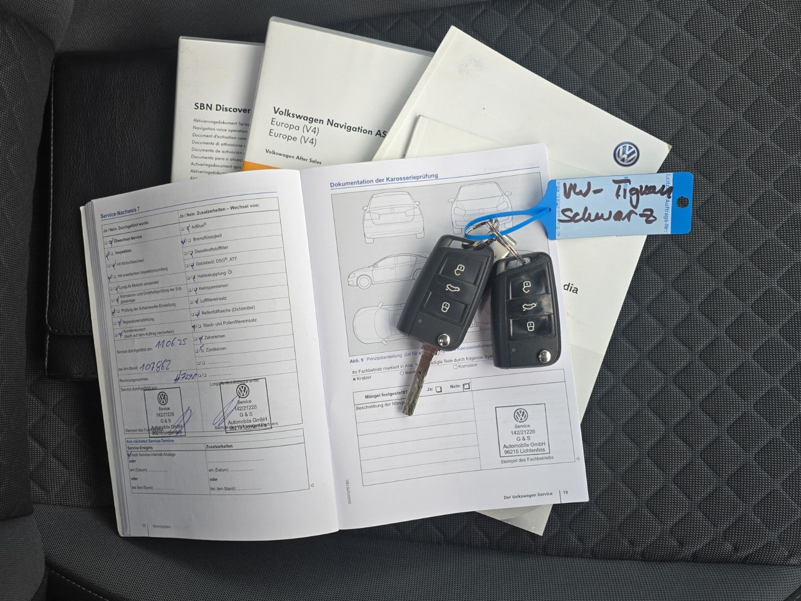 Fahrzeugabbildung Volkswagen Tiguan BMT/Start-Stopp 4Motion Allradantrieb