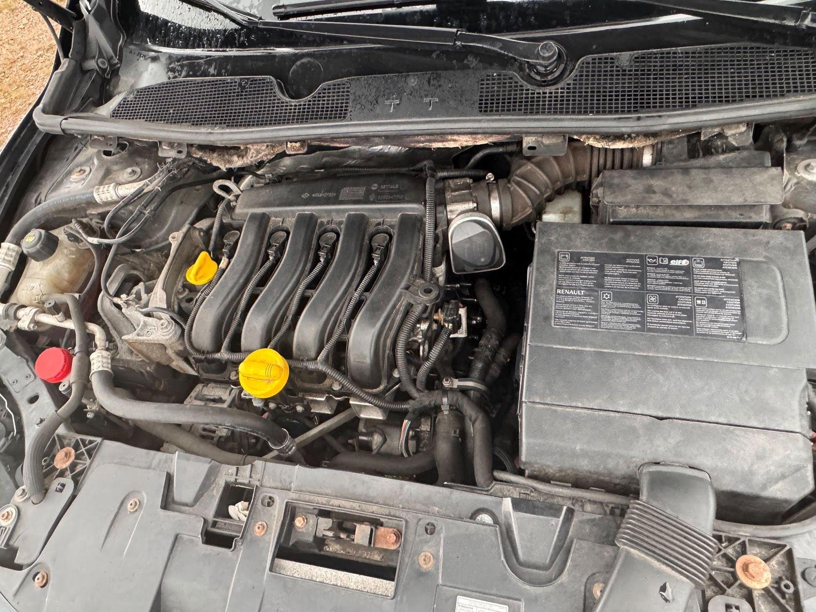 Renault Megane 2009 — photo 6
