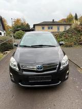 Toyota Auris Hybrid Executive 1,8-l-VVT-i Executive - gebrauchte Toyota Auris aus dem Jahr 2011