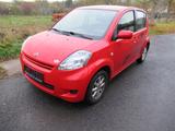 Daihatsu Sirion 1.3 4WD Automatik 1.Hand/Klima/LM/ZV - Daihatsu Gebrauchtwagen