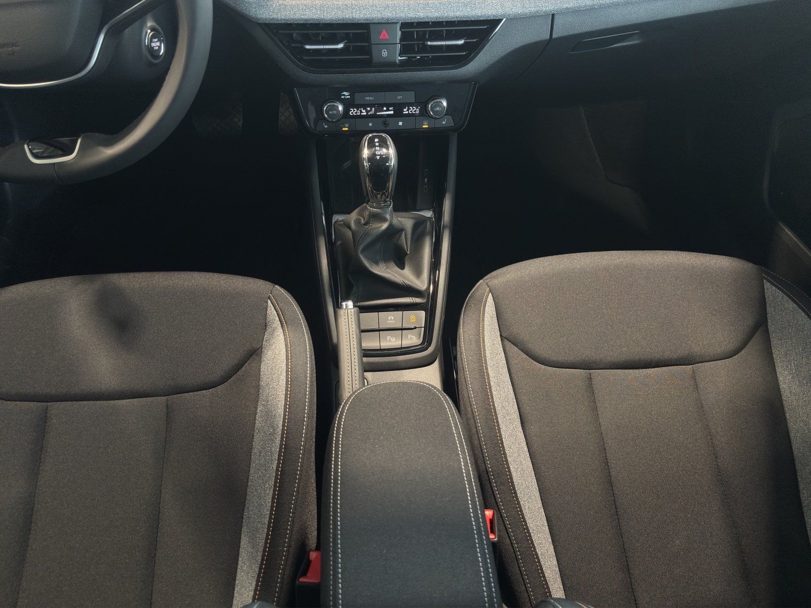 Fahrzeugabbildung SKODA Kamiq Tour 1,5 TSI 110 kW DSG