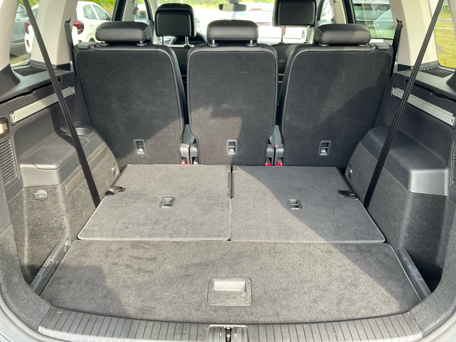 Volkswagen Touran - Bild 16