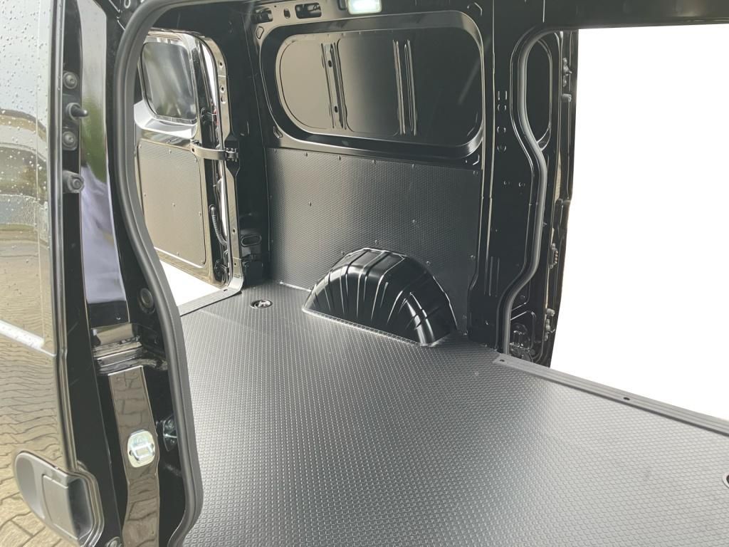 Fahrzeugabbildung Maxus eDeliver 5 PV E L1H1 Aut. FWD *PDC*SpurH*360*LED