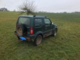Suzuki Jimny Geländewagen Jagdauto - gebrauchte Suzuki Jimny aus dem Jahr 2002
