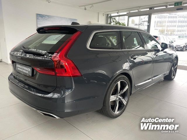 VOLVO V90 T8