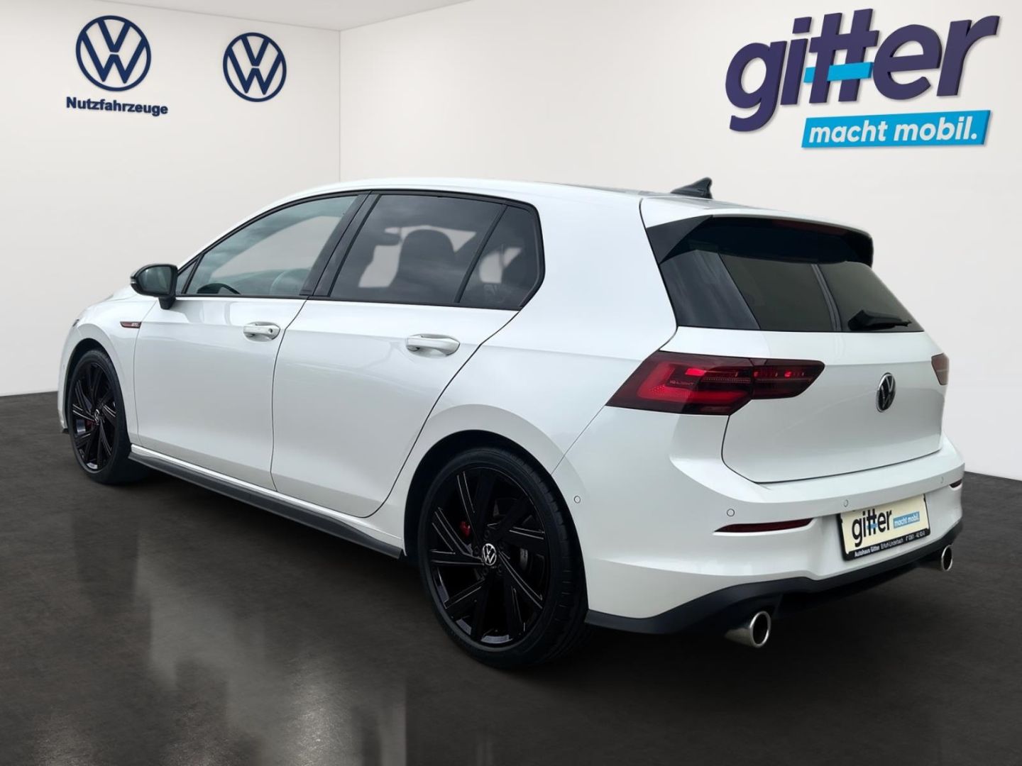 Volkswagen Golf GTI HUD AHK PANNO BLACK STYLE DCC MATRIX R foto 4