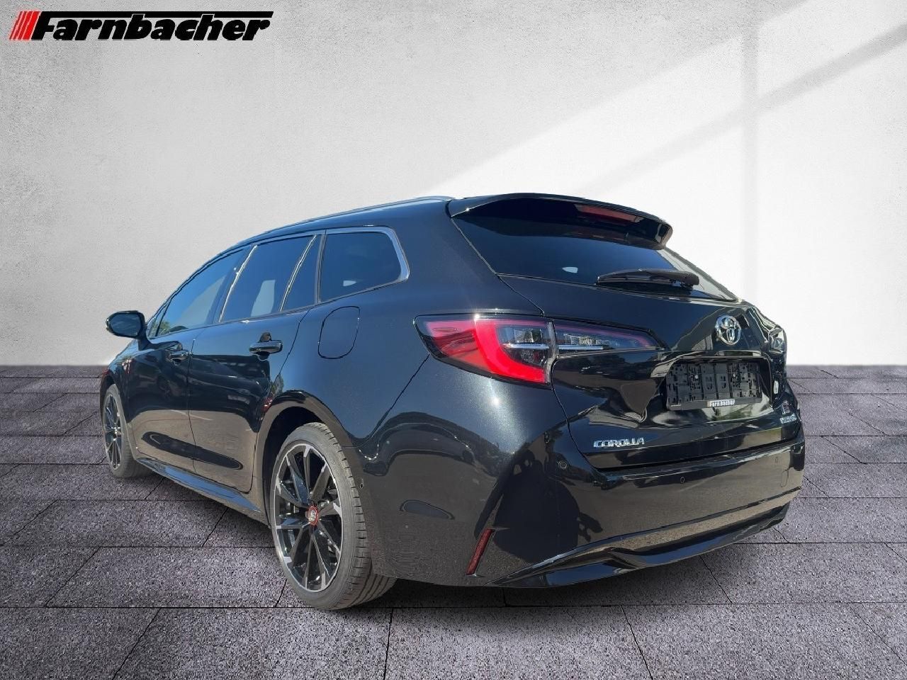 Fahrzeugabbildung Toyota Corolla TS 2,0 Hybrid GR Sport Black Edt.*Pano*