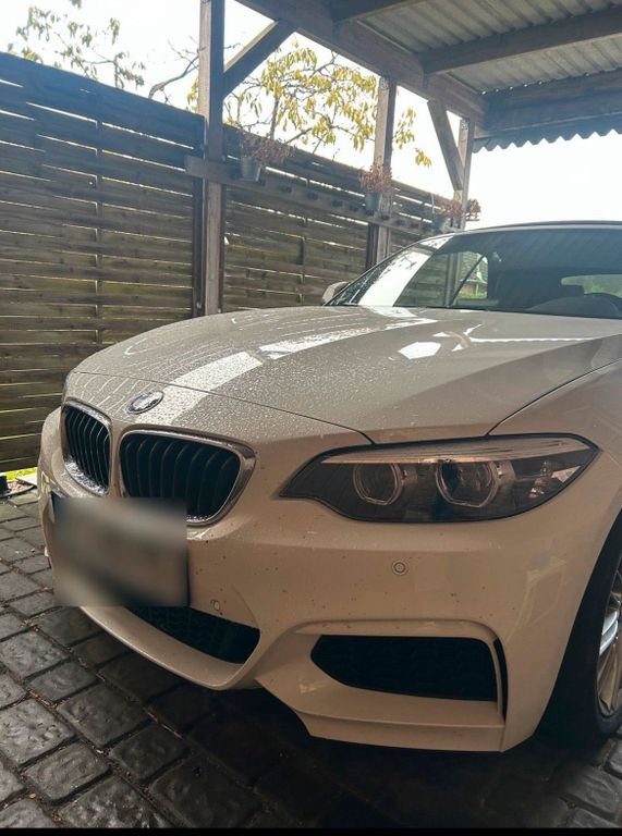 Image of BMW 218