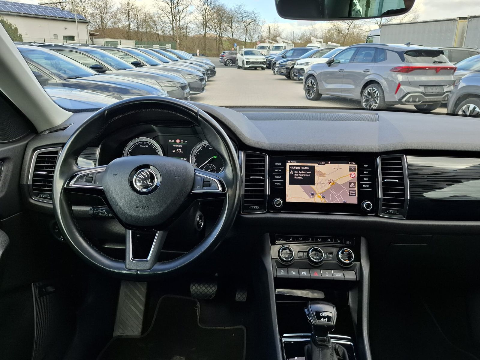 Fahrzeugabbildung SKODA Kodiaq 2.0 TDI 4x4 PANO*StandH*LEDER*CANTON*AHK