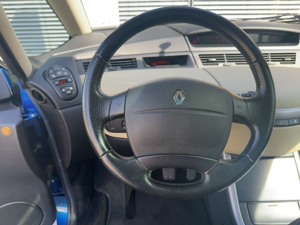 Fahrzeugabbildung Renault Avantime Dynamique 2,0 Turbo
