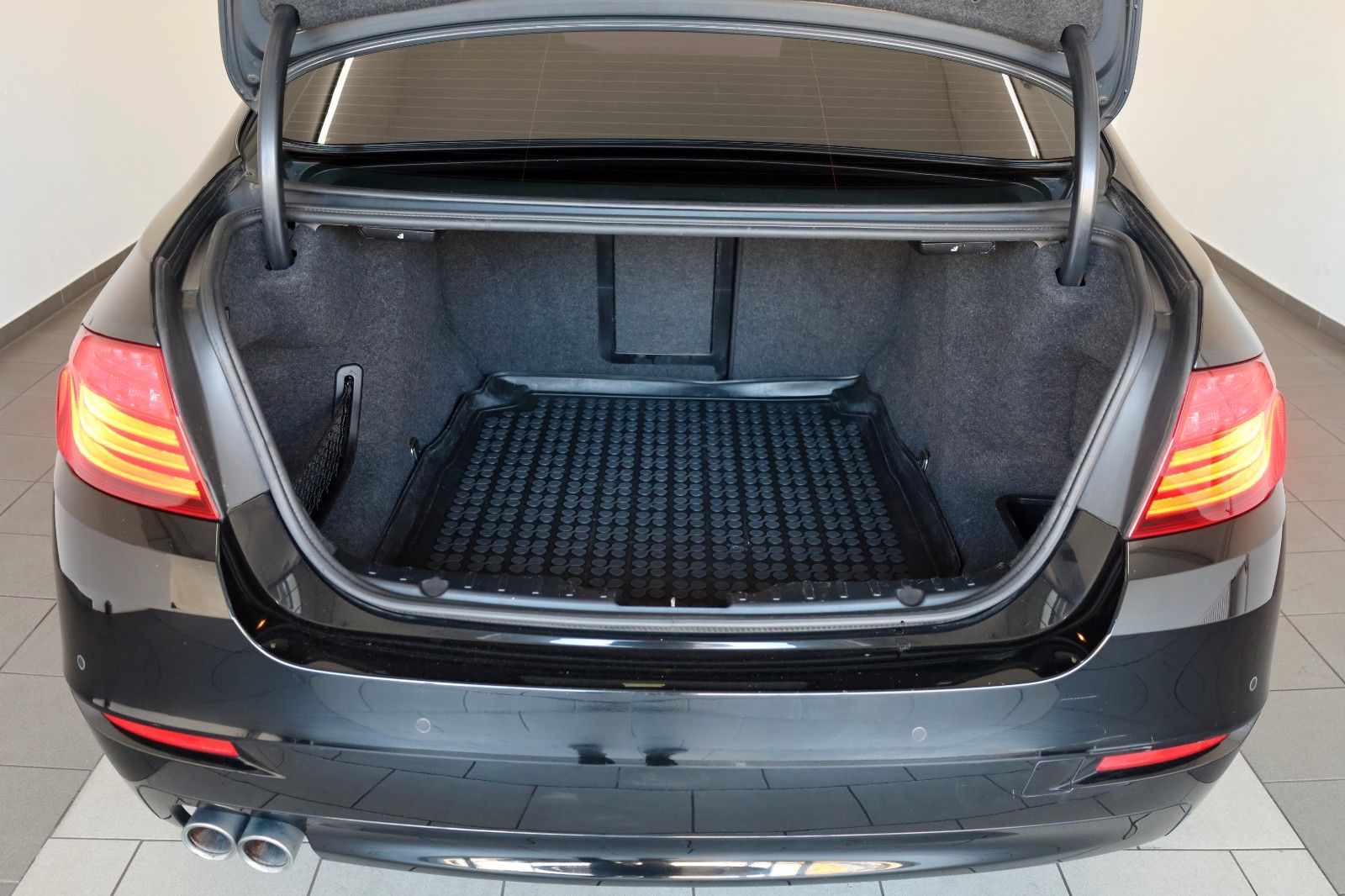Fahrzeugabbildung BMW 520dA Lim.  Bi-Xenon,SH,PDC,Modellpflege