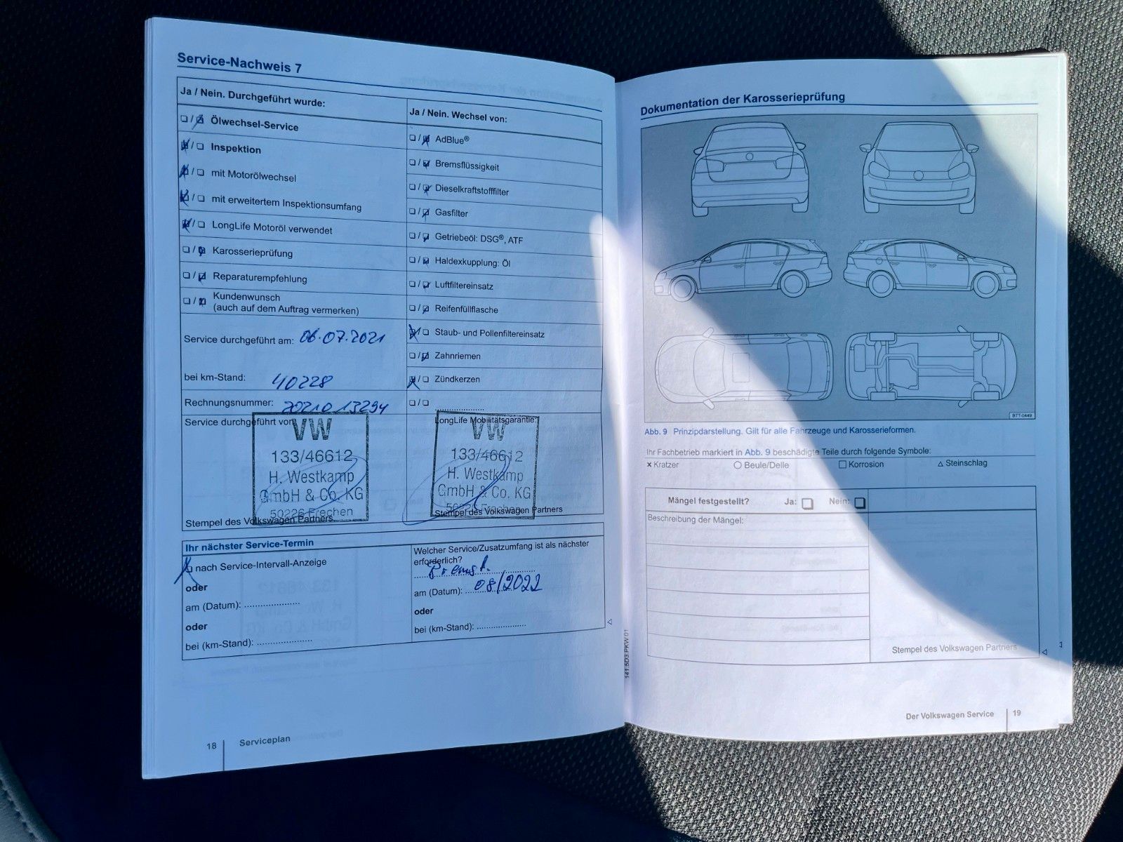 Fahrzeugabbildung Volkswagen Polo V 1.4 TSI BlueGT Navi Leder 1.HD SCHECKHEFT