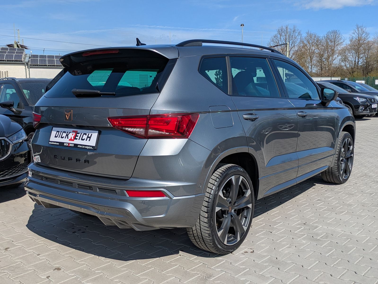 Fahrzeugabbildung CUPRA Ateca 1.5 TSI DSG AHK*LED*ACC*APP*KAMERA*19"