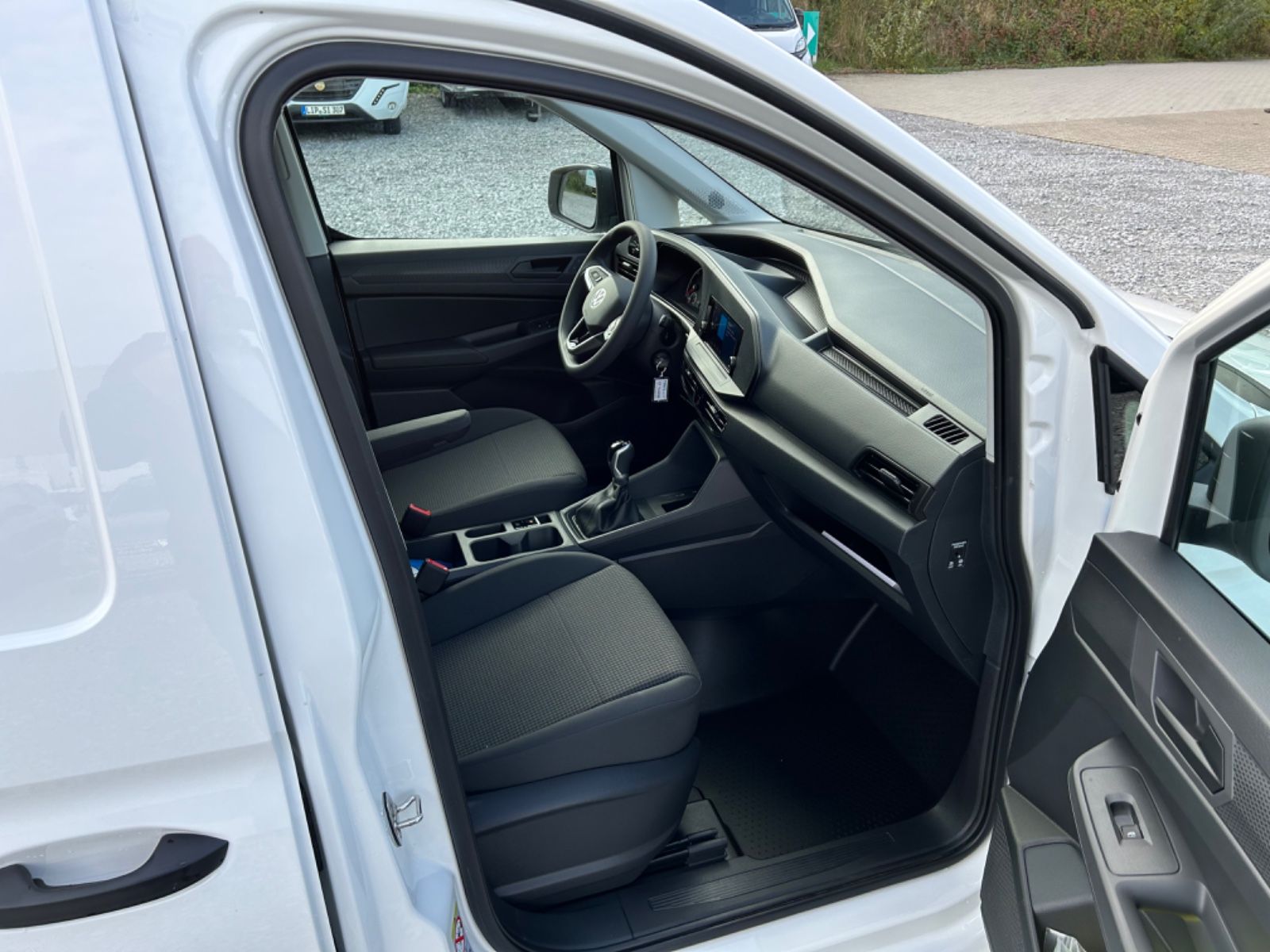Fahrzeugabbildung Volkswagen Caddy Cargo 2,0 TDI   L1H1  Heck Flügeltüren
