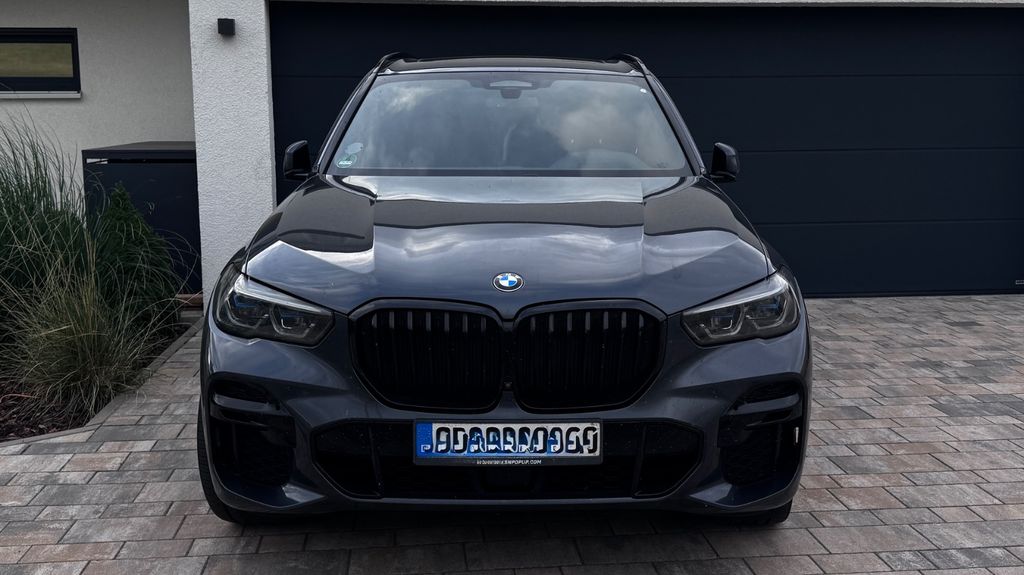 Image of BMW X5