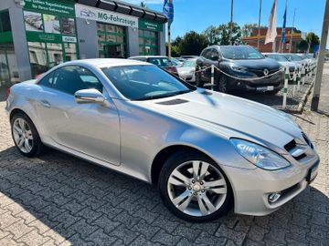 Fahrzeugabbildung Mercedes-Benz 200 SLK Roadster 200 Kompressor LEDER FACELIFT