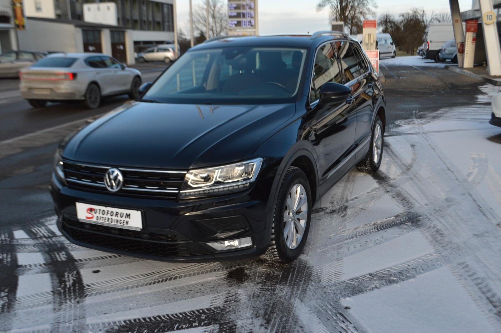 Volkswagen Tiguan 2.0TSI/Allrad/DSG/ACC/R.Kamera/Navi*