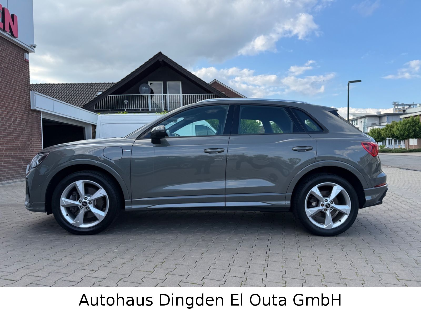 Audi Q3 45 TFSI e S Line foto 10
