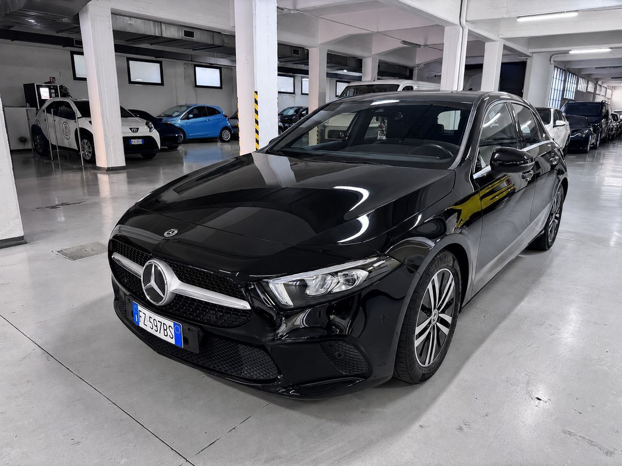 Mercedes-Benz Mercedes A 180 D Premium 7G-DCT
