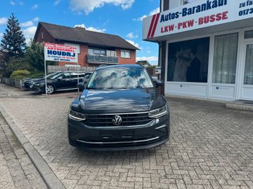 Volkswagen Tiguan - 2