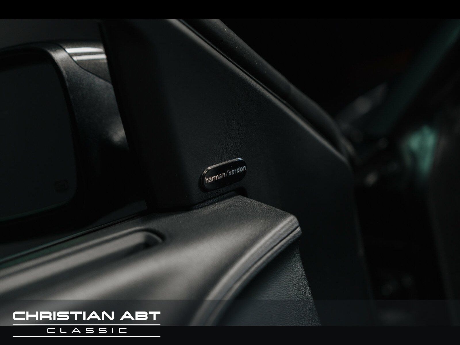 Fahrzeugabbildung Dodge Charger SRT Hellcat