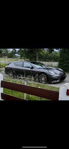 Porsche Panamera GTS , sehr sauber, Alcantara, ESD