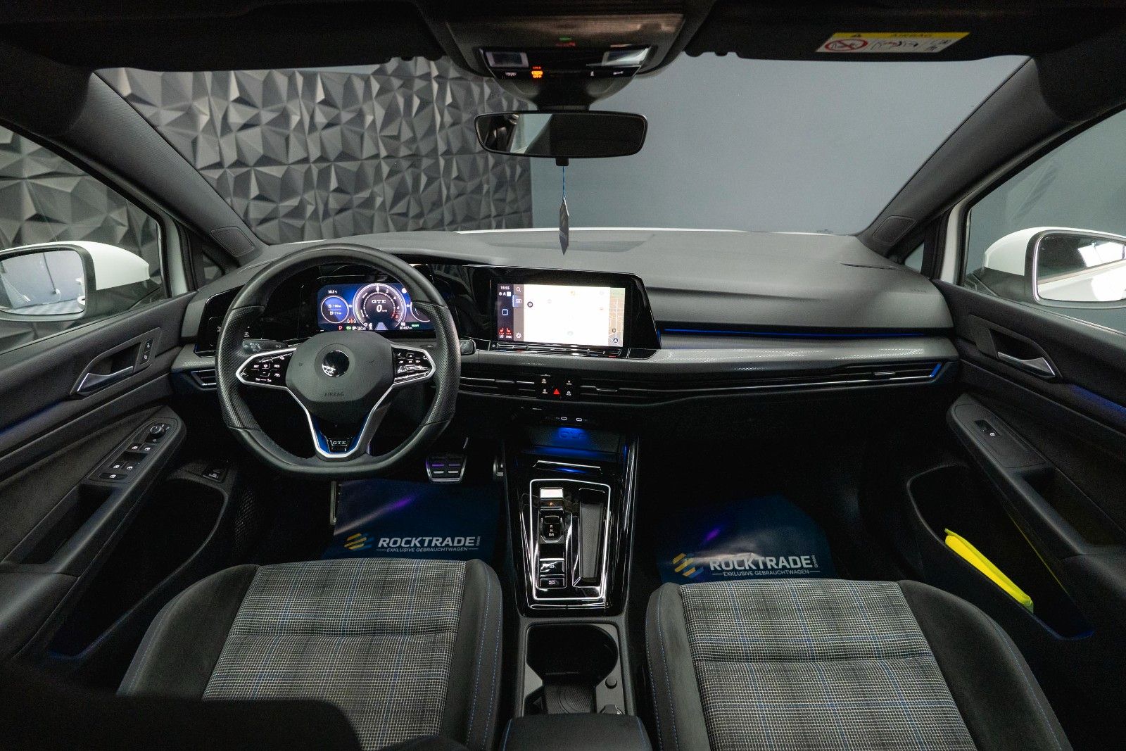 Fahrzeugabbildung Volkswagen Golf VIII Lim. GTE eHybrid Sport | LED | ACC
