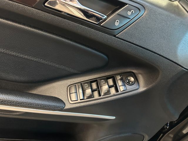 Mercedes-Benz ML 320 CDI *AHK*Klima*Navi*CD-Player*Freisprech*