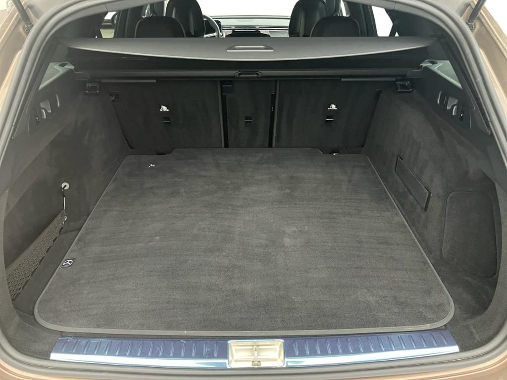 Fahrzeugabbildung Mercedes-Benz E 220 d T AMG*NIGHT*MEMO*KEYL*BURM*DIGITAL-LIGHT