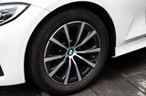 BMW 318d  - 8 Reifen - Dachgepäckträger - BMW 318 in Düsseldorf