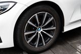 BMW 318d  - 8 Reifen - Dachgepäckträger - BMW 318 mit Diesel-Antrieb: Limousine, 318d