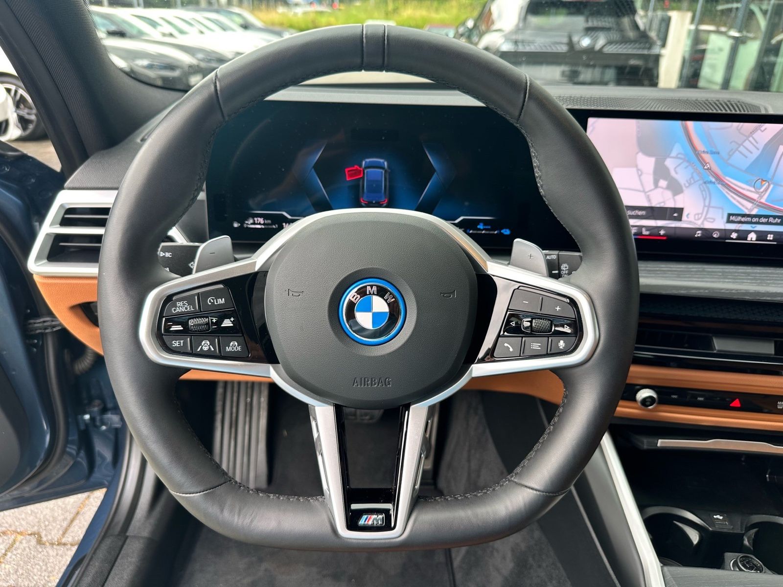 BMW 330 - Bild 12