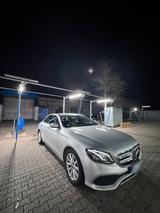 Mercedes-Benz E Klasse 200 - Mercedes-Benz E 200