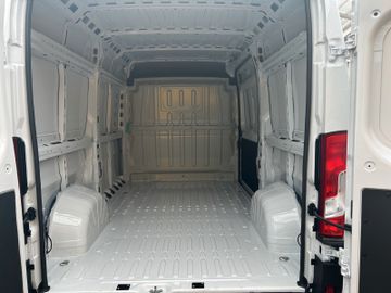 Fotografie 8 des Opel Movano Kasten L2H2 AT Kamera AHK Allwetter