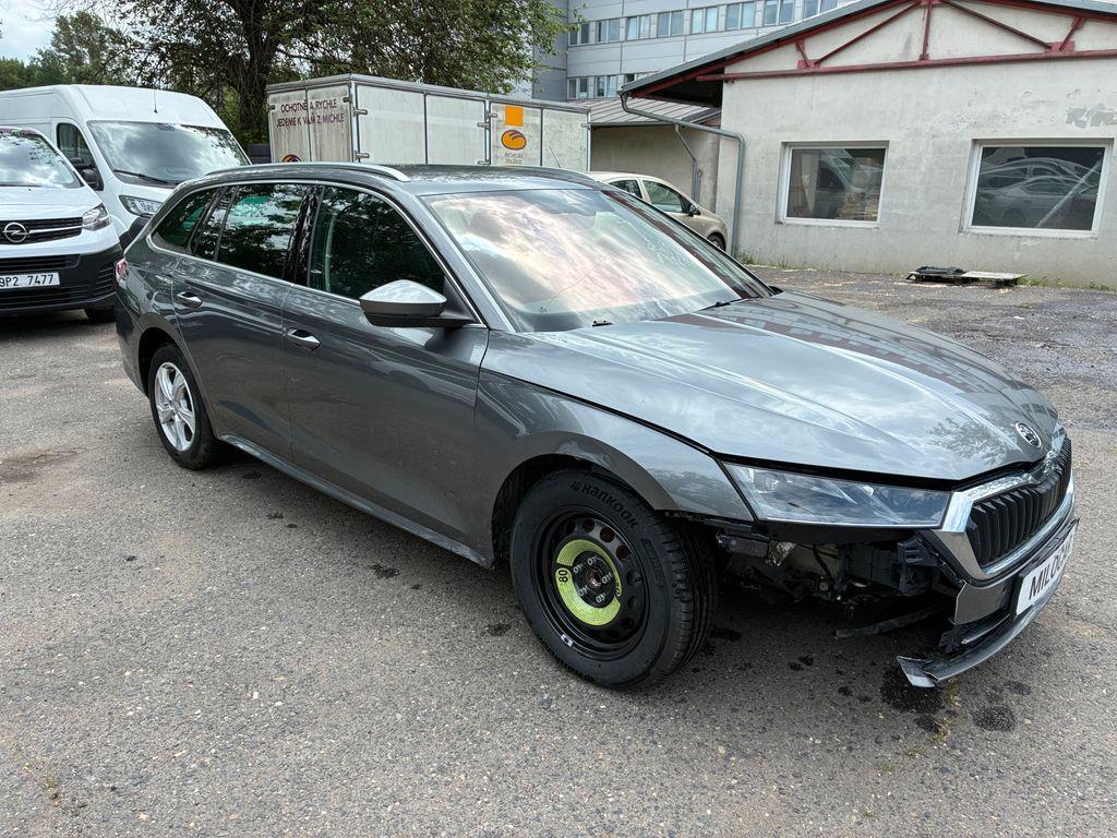 Skoda Octavia 2.0 TDi DSG STYLE PLUS-LEDER