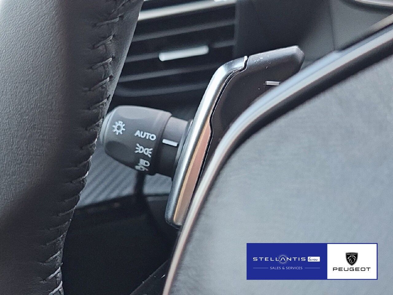 Peugeot 2008 - Bild 10