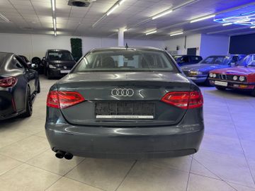 Audi A4 - 5