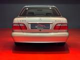 Mercedes-Benz E320/3.2 V6 224PS/4MATIC/ELEGANCE/TRAVERTINBEIGE - Mercedes-Benz E-Class aus 1999