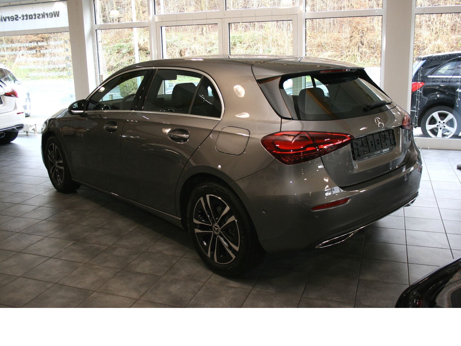 Fahrzeugabbildung Mercedes-Benz A 180 Progres. Advanced *Volldigitales Display*D