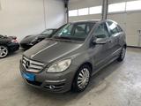 Mercedes-Benz B 200 CDI *NAVI *SHZ *Tempomat *Leder *PDC Navi+ - gebrauchte Mercedes-Benz B 200 aus dem Jahr 2011